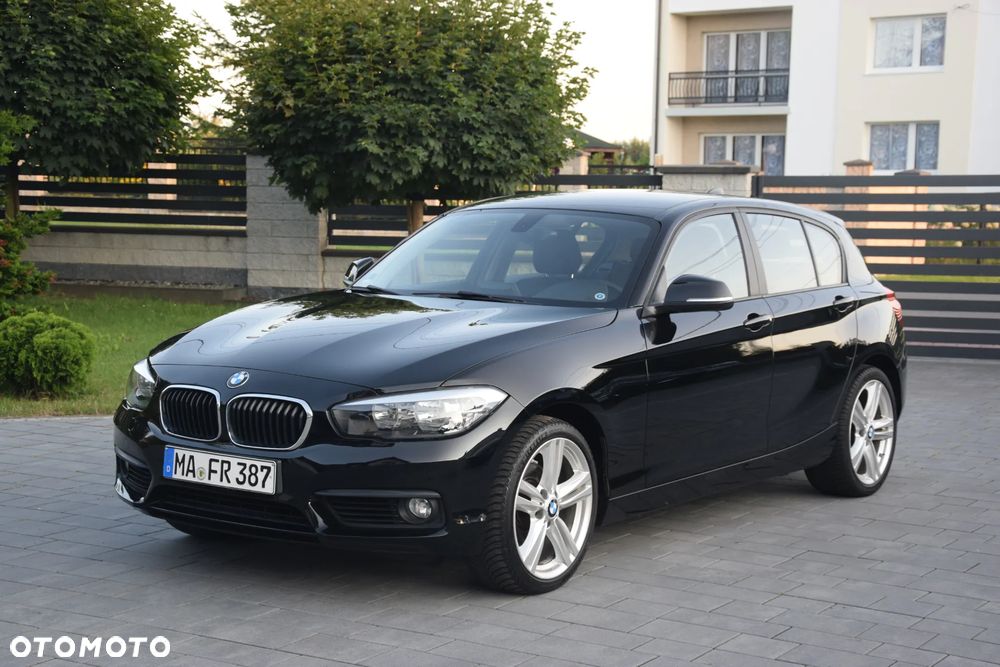 BMW Seria 1 120i Advantage - 9