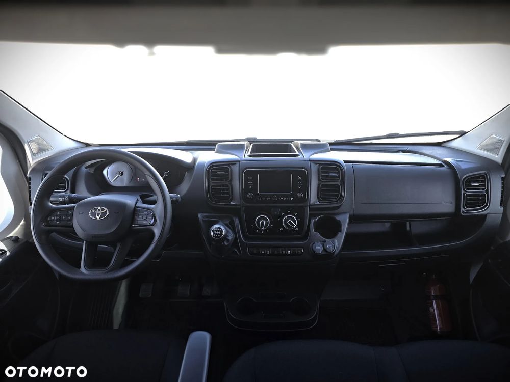 Toyota TOYOTA PROACE MAX - MY25 - 18