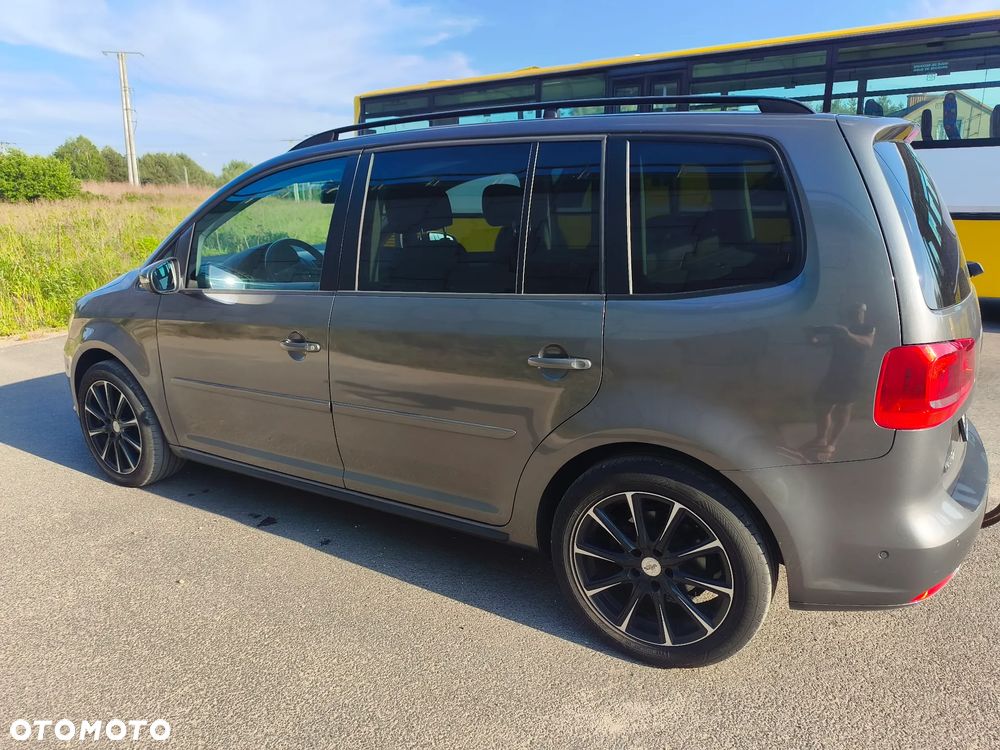Volkswagen Touran 1.4 TSI Life - 11
