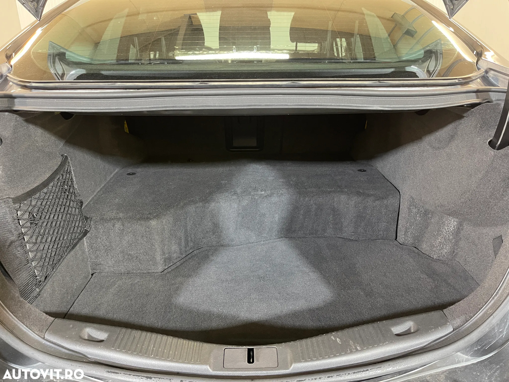 Ford Mondeo Vignale 2.0 Hybrid - 11
