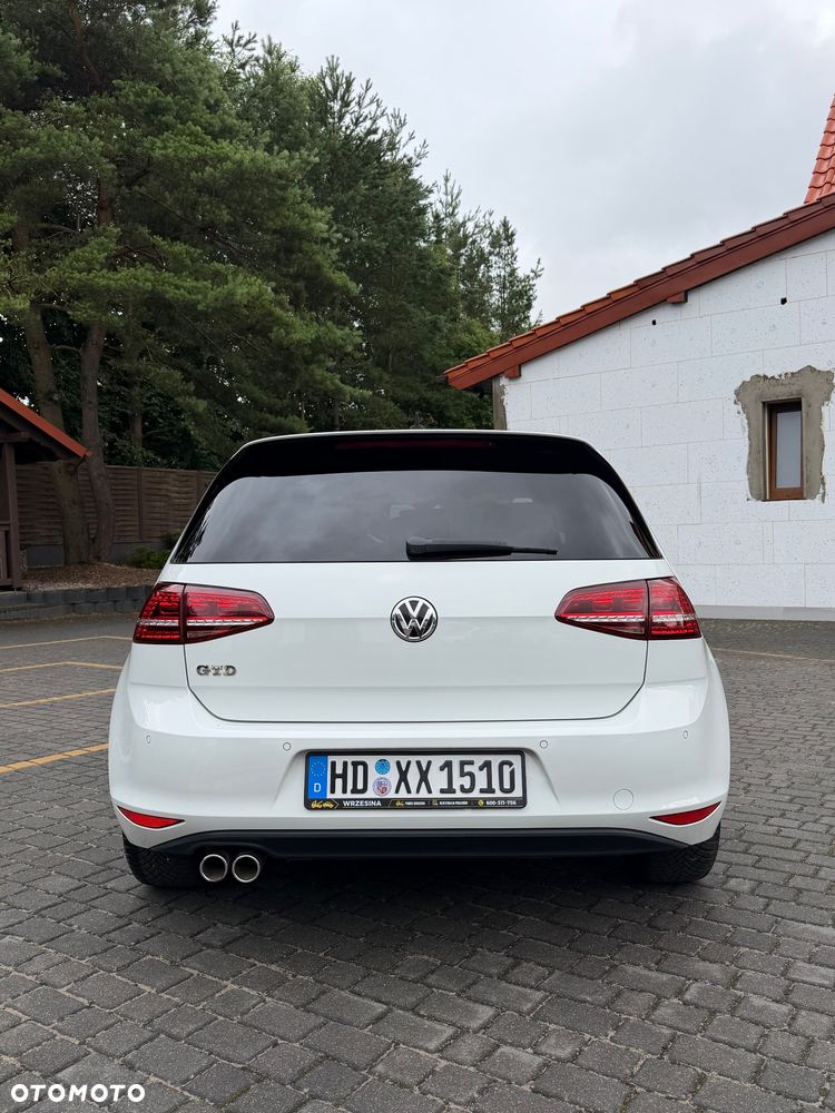 Volkswagen Golf 2.0 TDI BMT GTD - 11