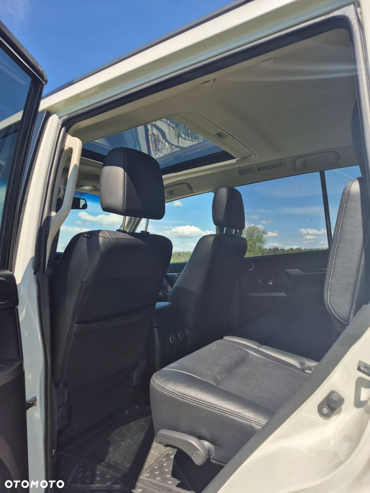 Mitsubishi Pajero 3.2 DI-D Automatik Final Edition - 28