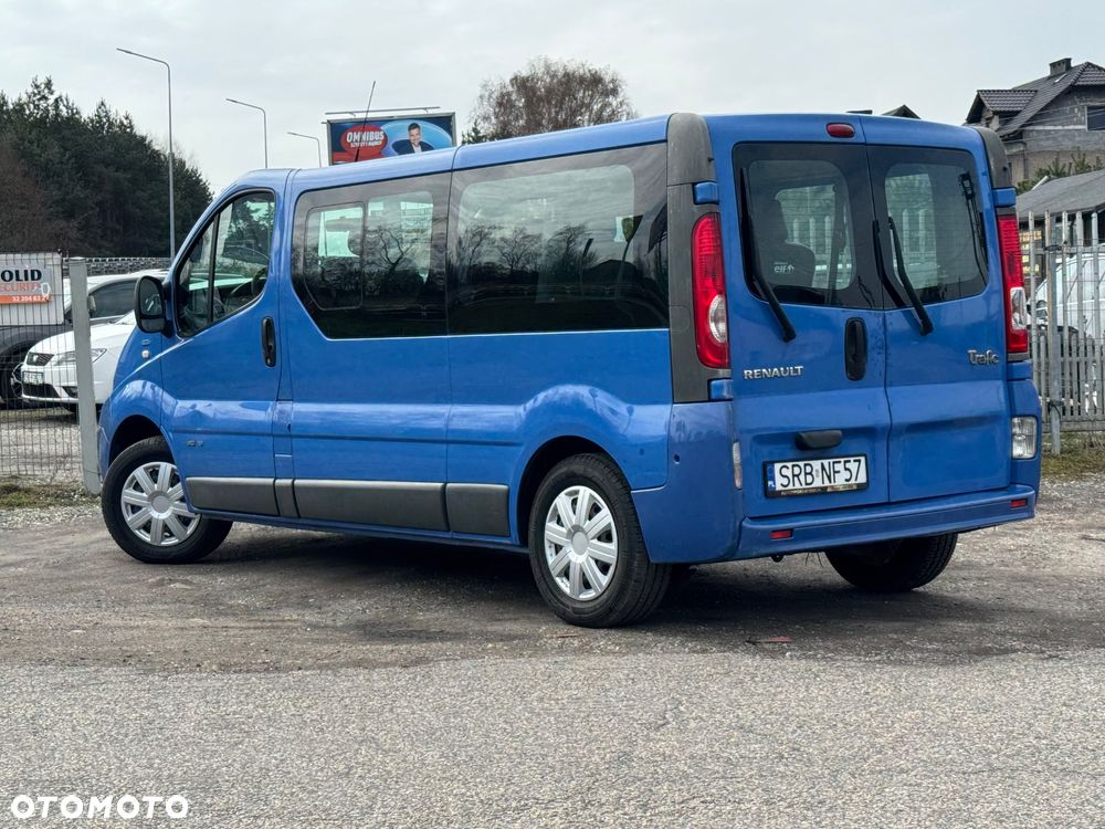 Renault Trafic - 6