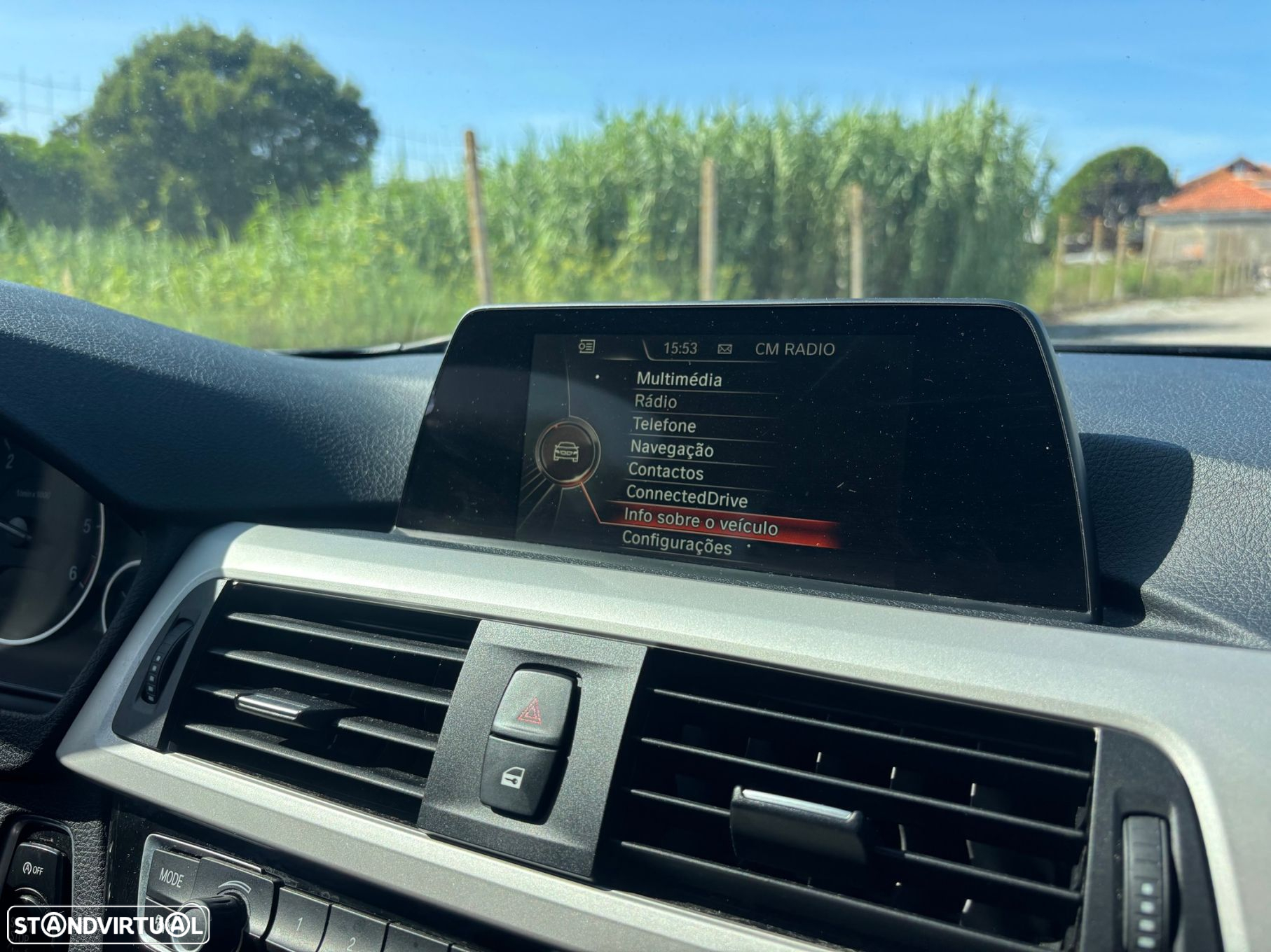 BMW 318 d Touring Advantage Auto - 11