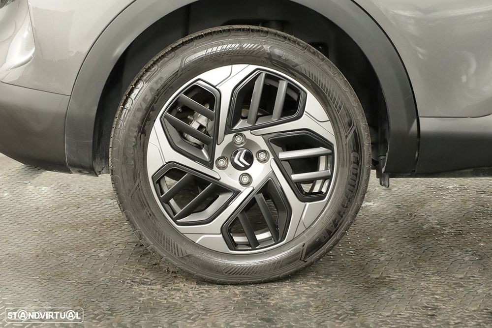 Citroën C4 1.2 PureTech Plus EAT8 - 5