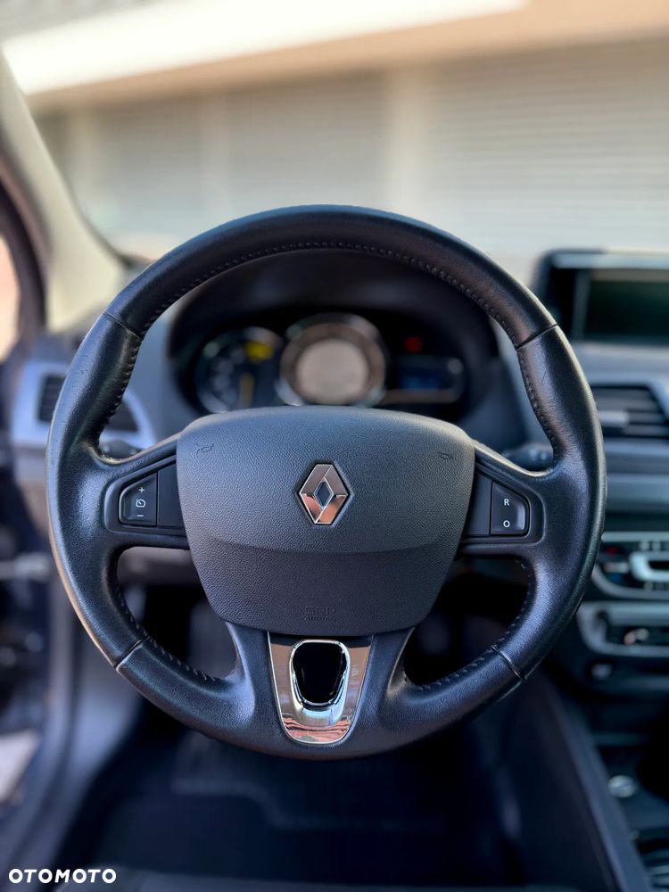 Renault Megane 1.5 dCi Limited EDC - 10