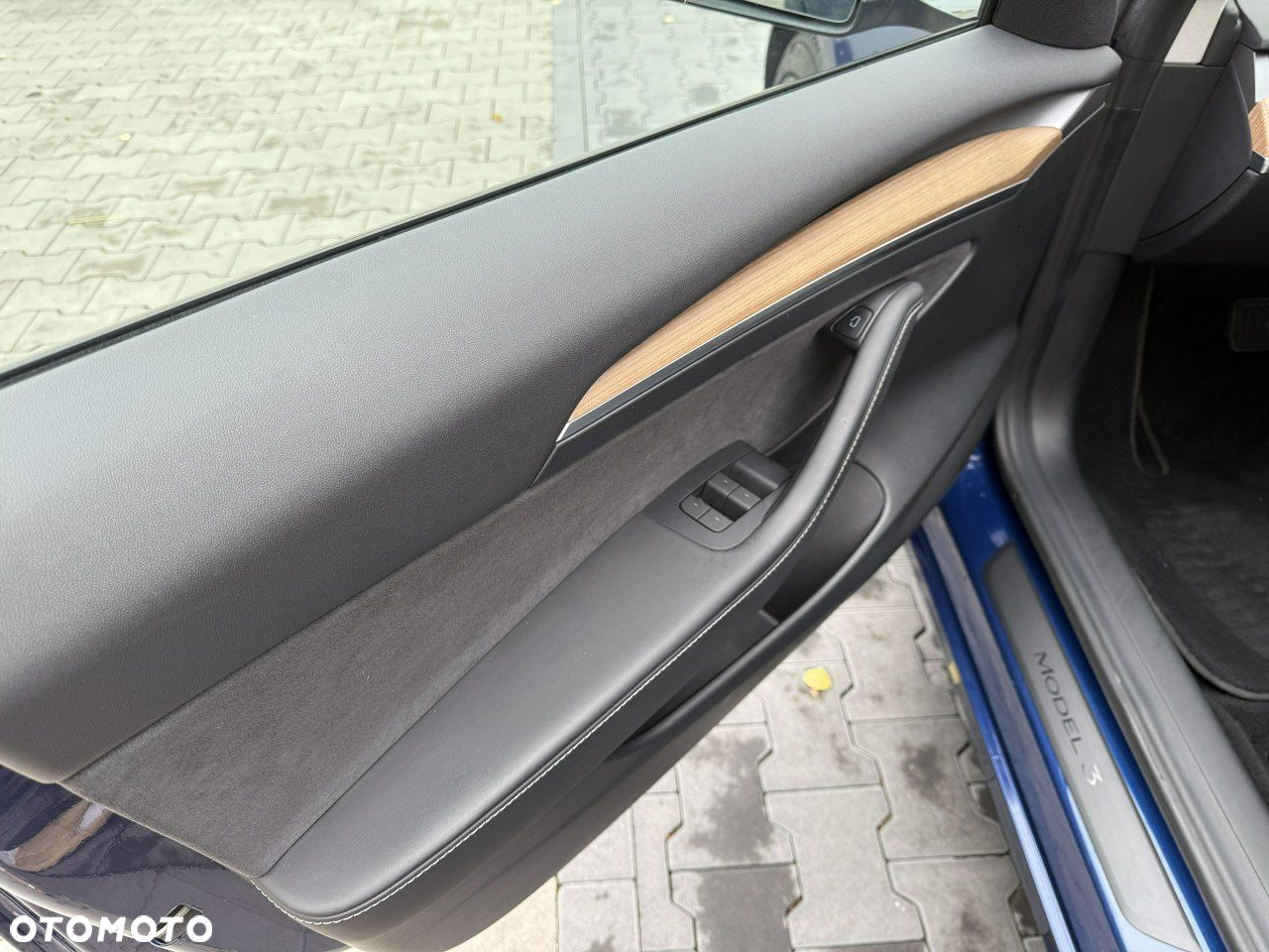Tesla Model 3 - 20