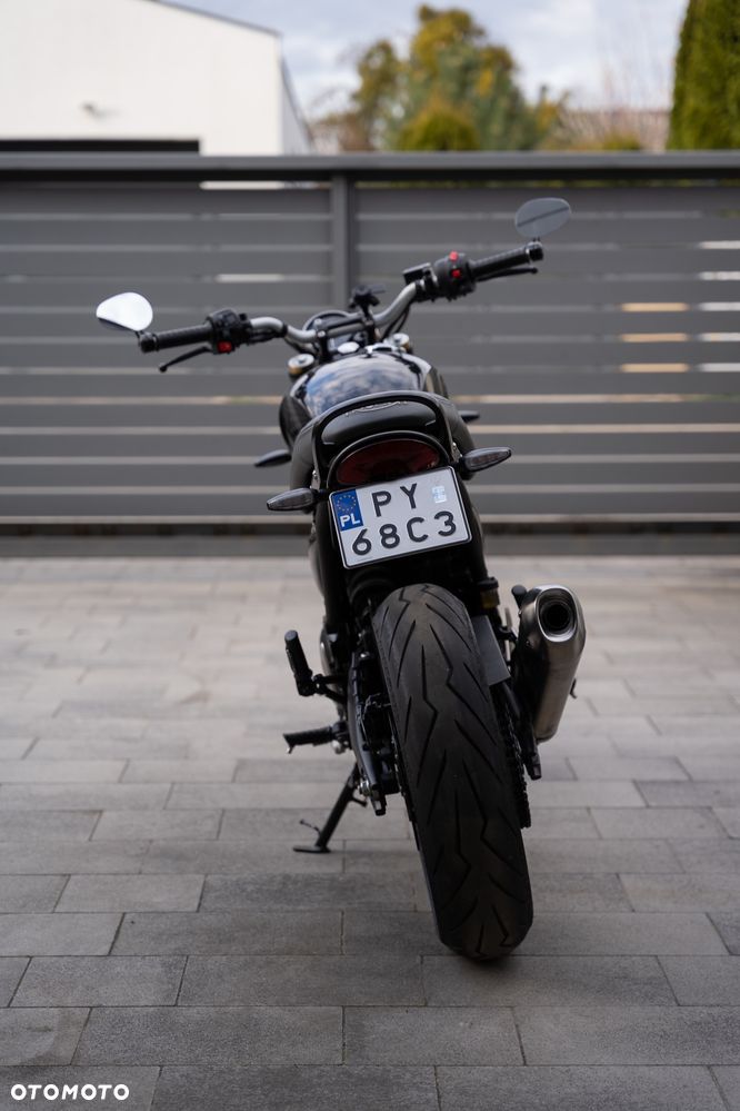 Triumph Speed Twin - 8