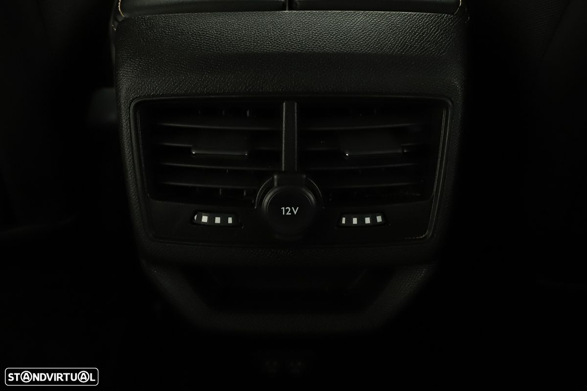Peugeot 3008 1.2 PureTech GT EAT8 - 23