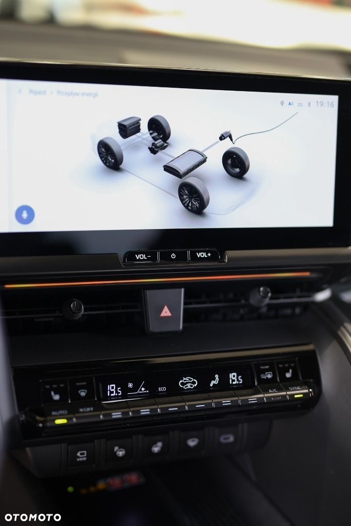 Toyota C-HR - 34