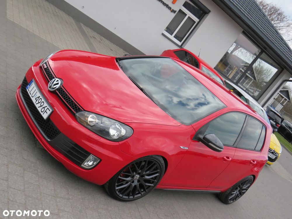 Volkswagen Golf - 4