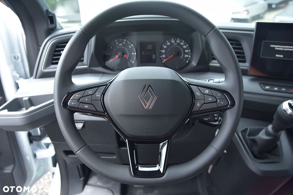 Renault Master Furgon L3H2 2.0 130KM - 8
