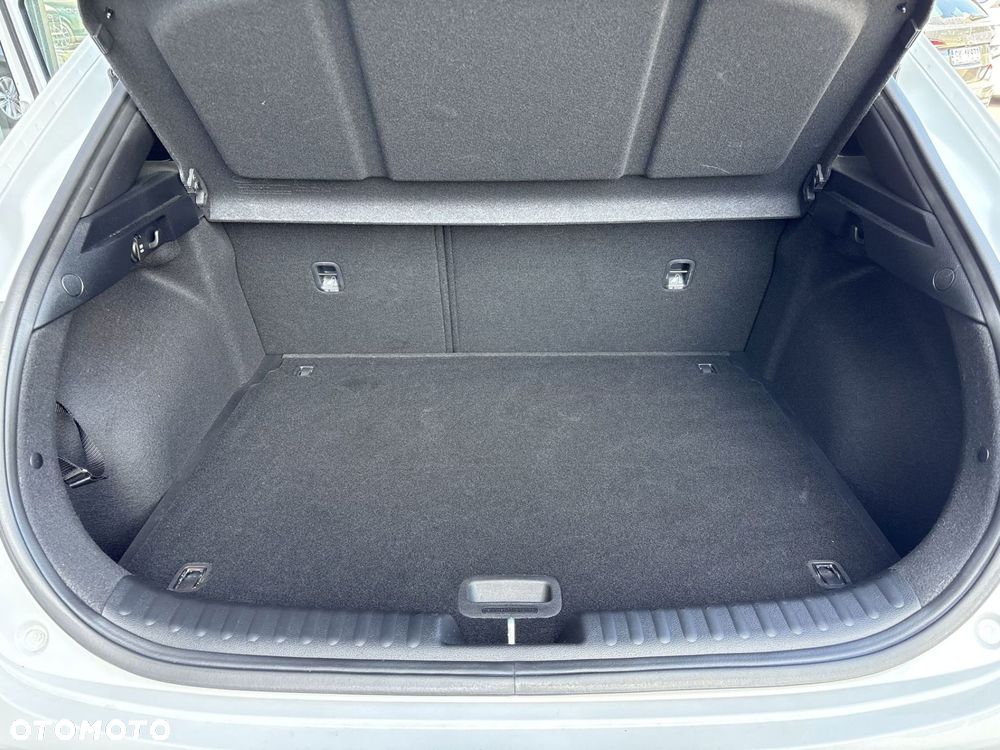 Kia XCeed 1.5 T-GDI M DCT - 17