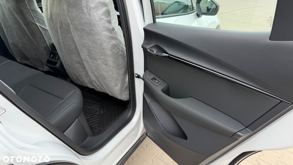 Volkswagen ID. Unyx 06 - 11