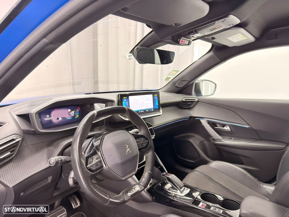 Peugeot e-2008 GT - 18
