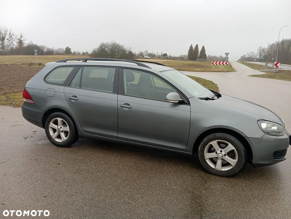 Volkswagen Golf 1.6 TDI DPF MATCH - 5
