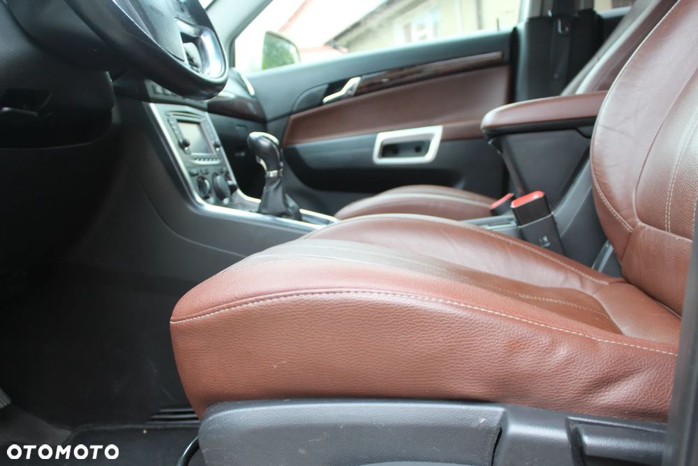 Opel Antara 2.4 4x4 Cosmo - 12