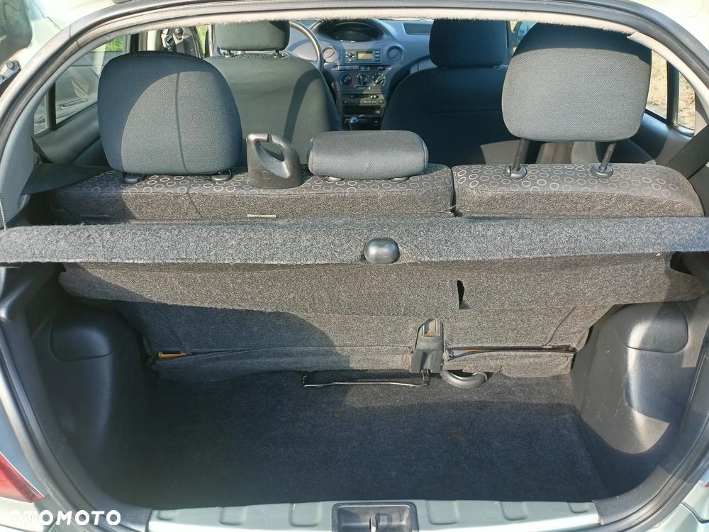 Toyota Yaris - 9