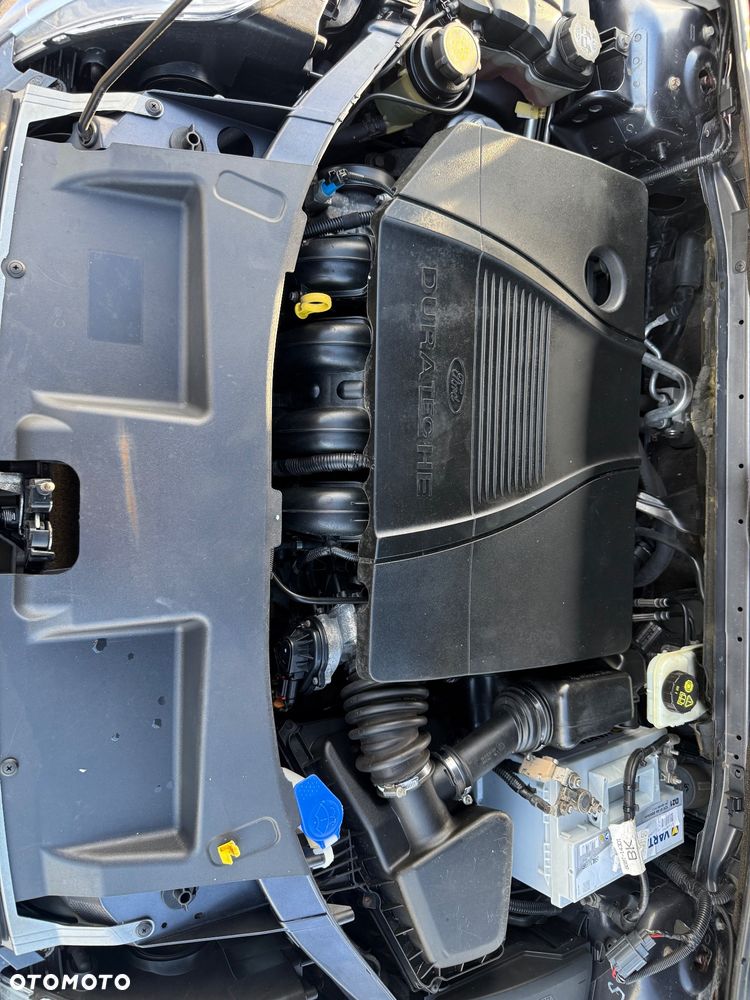 Ford Mondeo 2.0 Champions Edition - 13