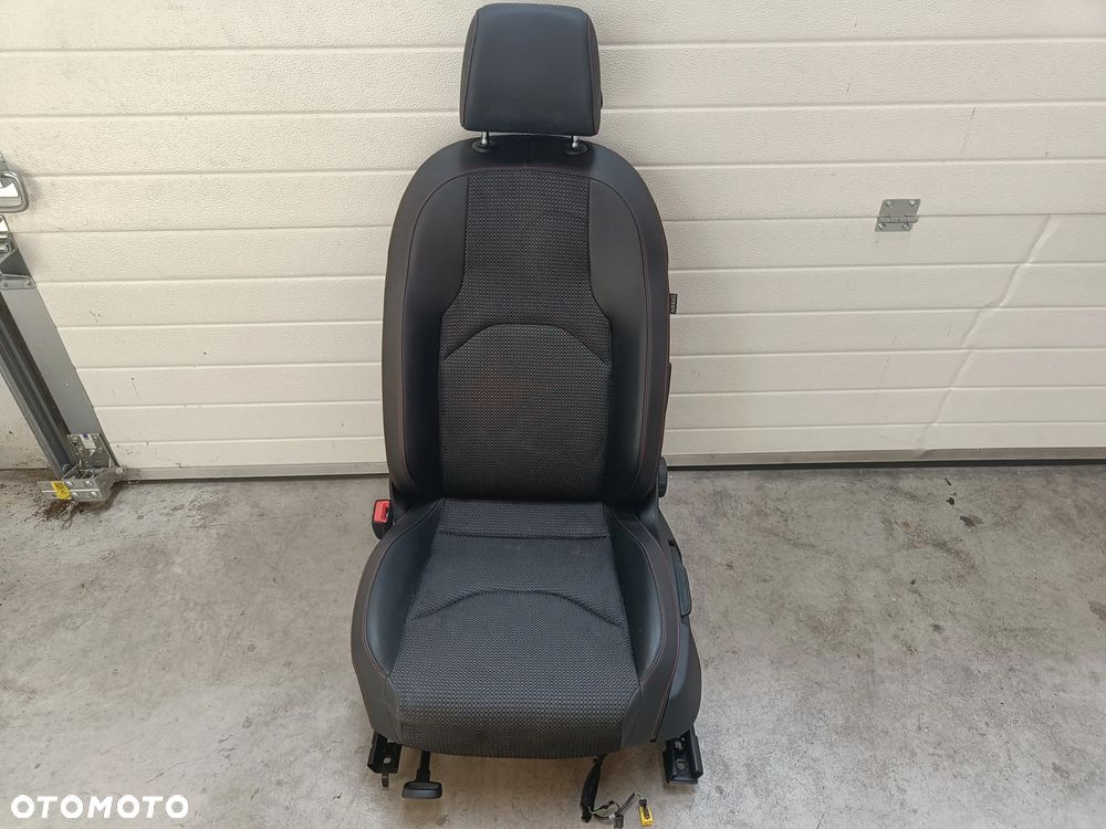 Fotel Kierowcy Lewy Seat Leon 3 III 5 Drzwi Przedni Przód Skóra FR - 1