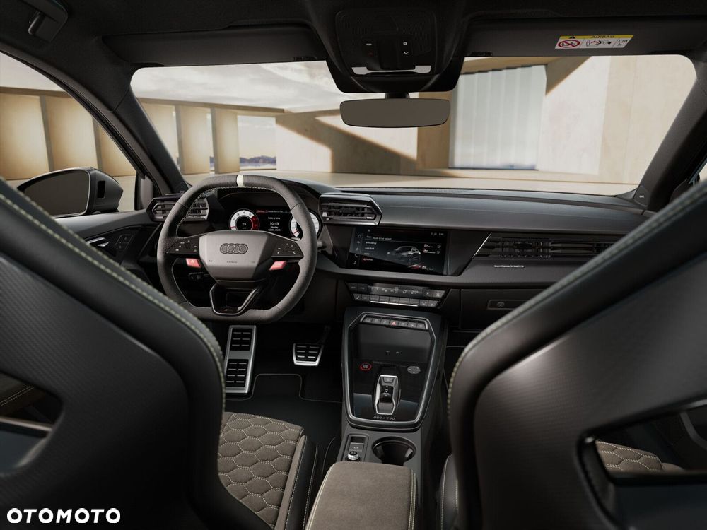 Audi RS3 Limousine - 6