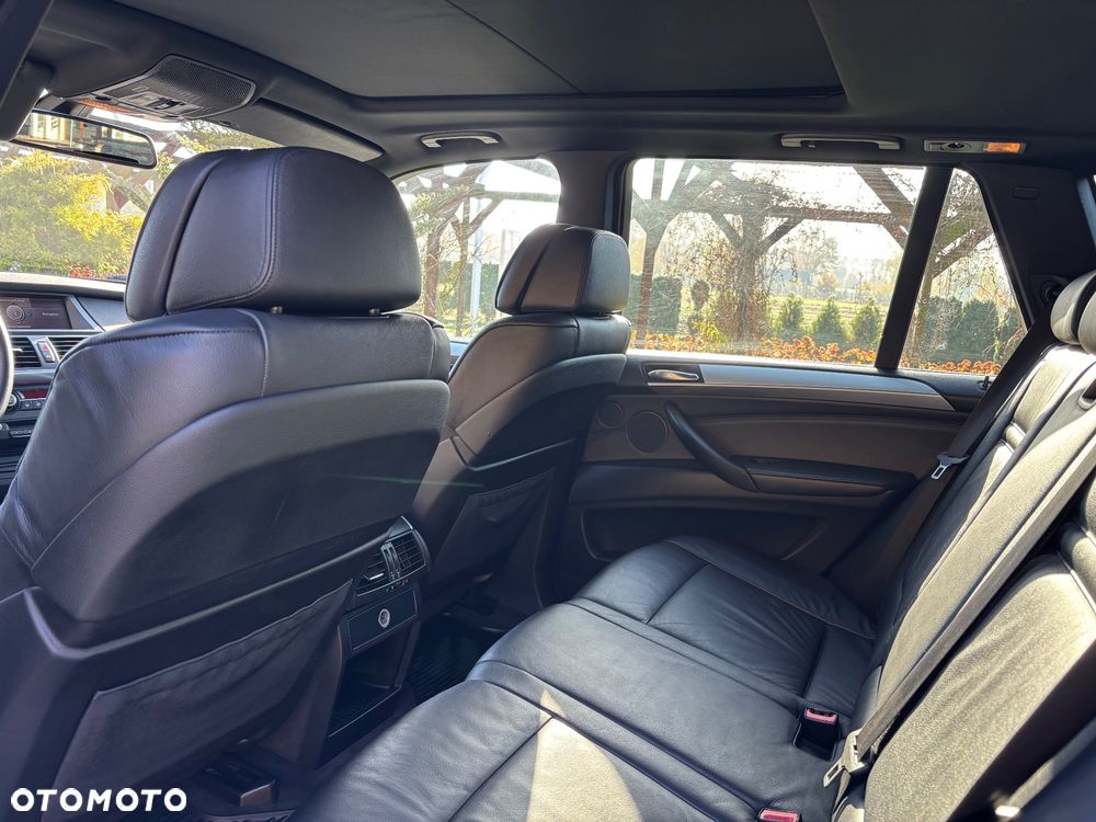 BMW X5 xDrive30d - 29