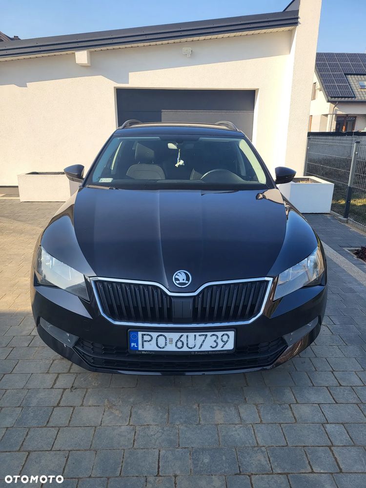 Skoda Superb 2.0 TDI Active DSG - 10