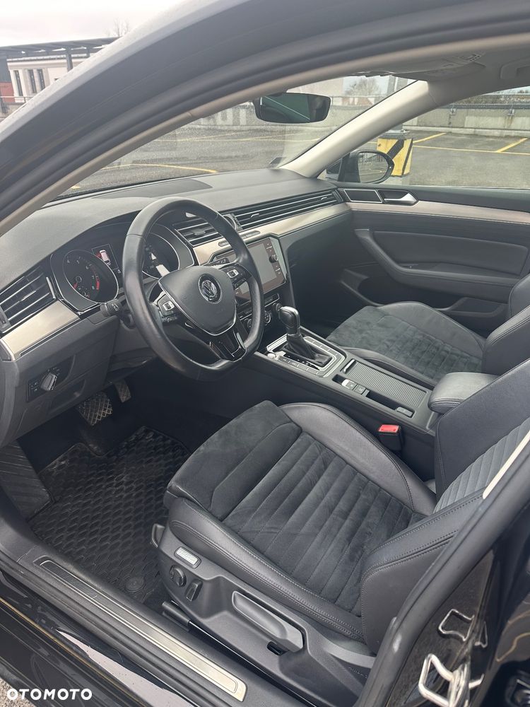 Volkswagen Passat Variant 1.5 TSI EVO Highline DSG - 12