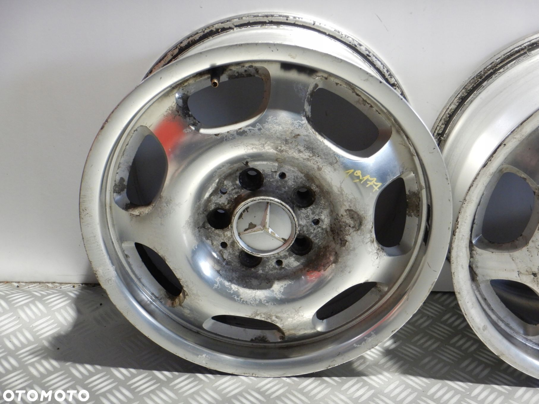Alufelgi Mercedes Sprinter 7.5x16 " 5x112 4szt  A2204010002 ORYGINAŁ - 2