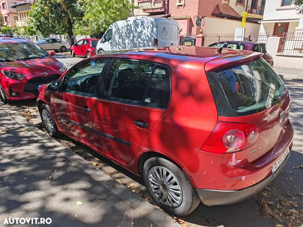 Volkswagen Golf 1.6 Trendline - 6