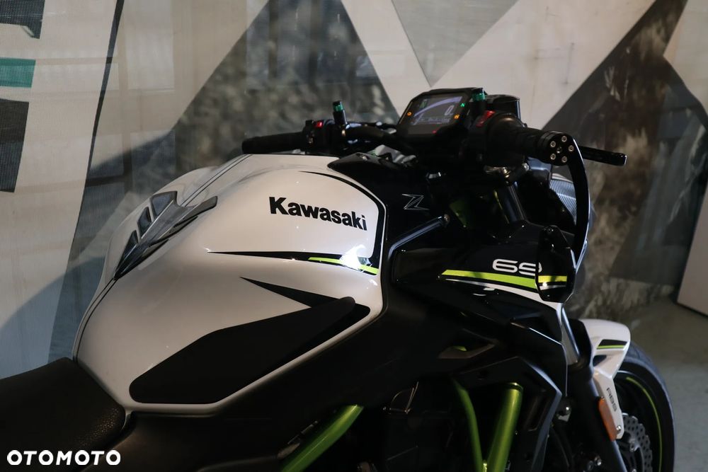 Kawasaki Z 650 - 23