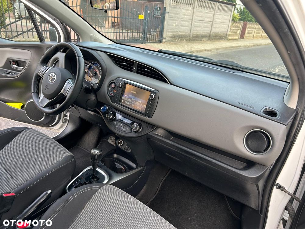 Toyota Yaris 1.5 VVT-i Comfort - 8
