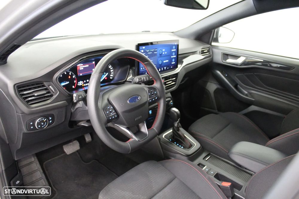 Ford Focus SW 1.0 EcoBoost MHEV ST-Line X Aut. - 6