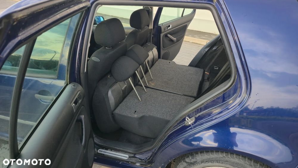 Volkswagen Golf 1.6 Basis - 17