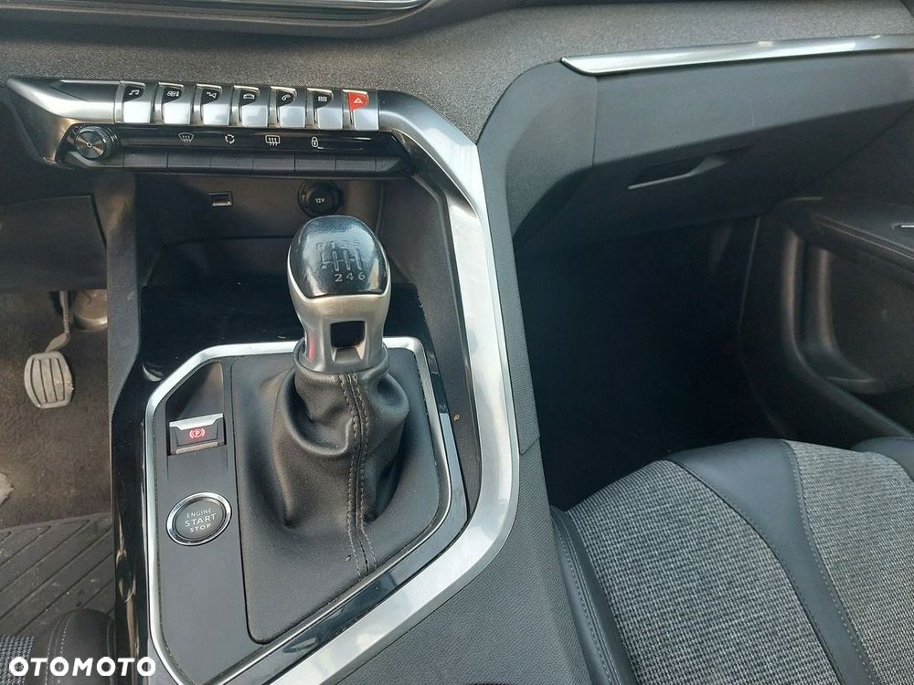 Peugeot 3008 2020