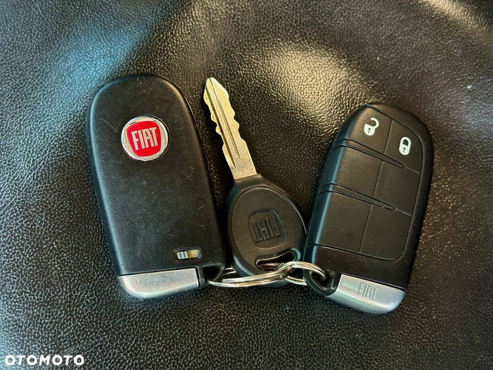 Fiat Freemont 2.0 Multijet Black Code AWD - 20