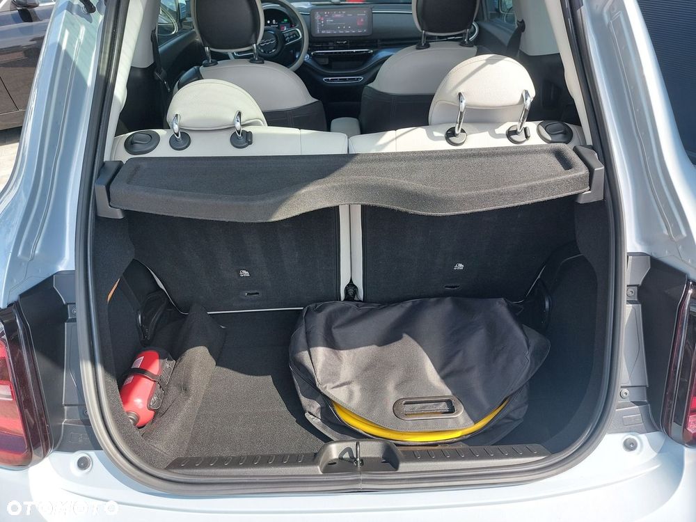 Fiat 500e - 10