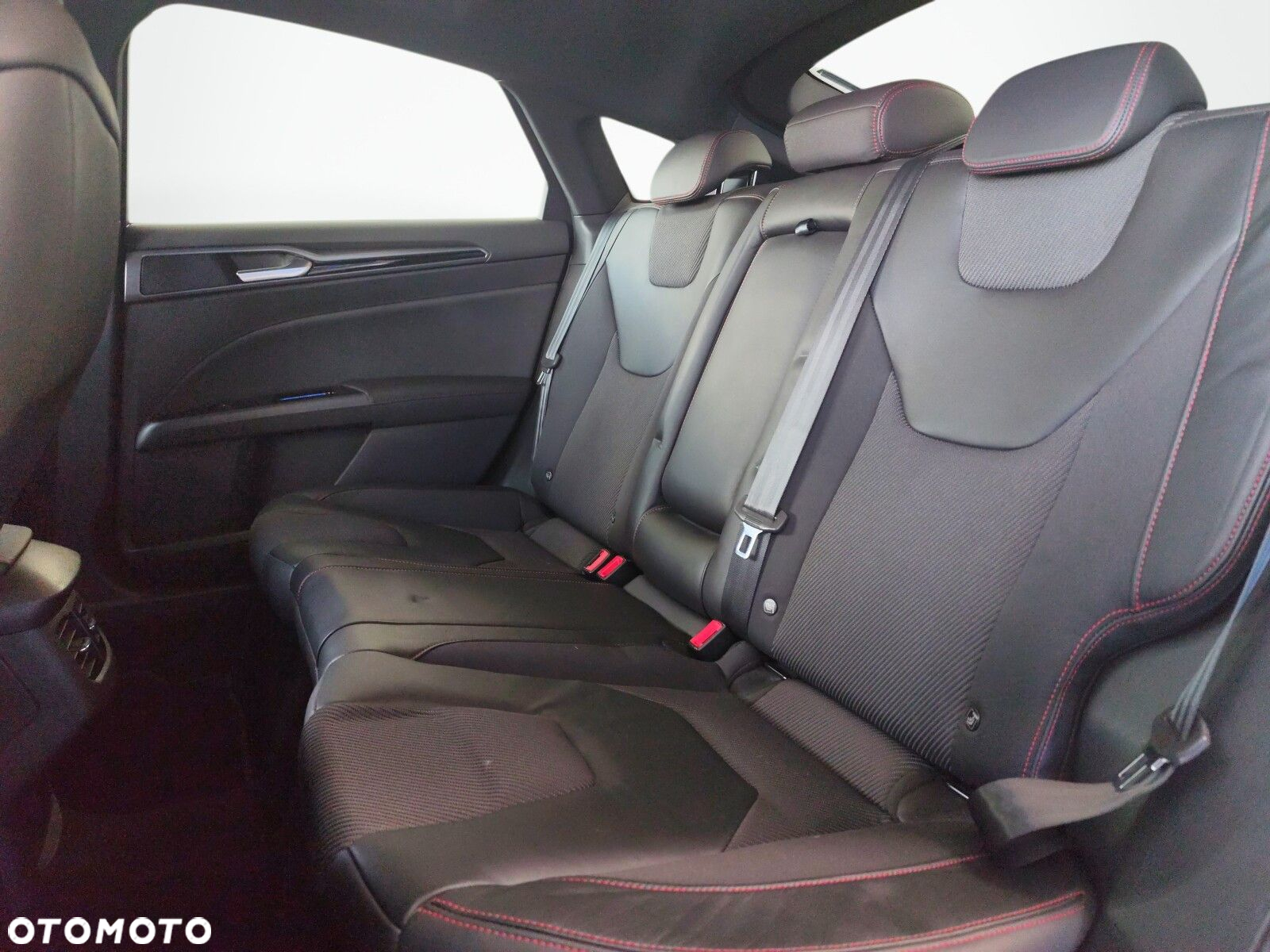Ford Mondeo - 15