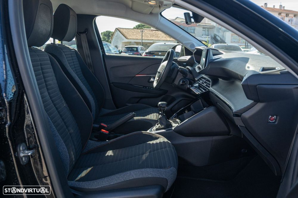 Peugeot 208 1.2 PureTech Active - 15