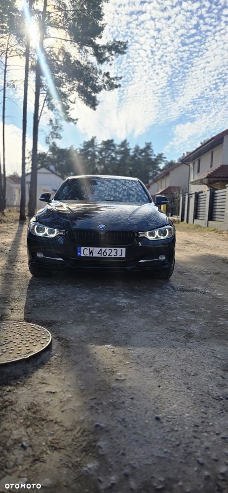 BMW Seria 3 318d DPF Edition Sport - 22