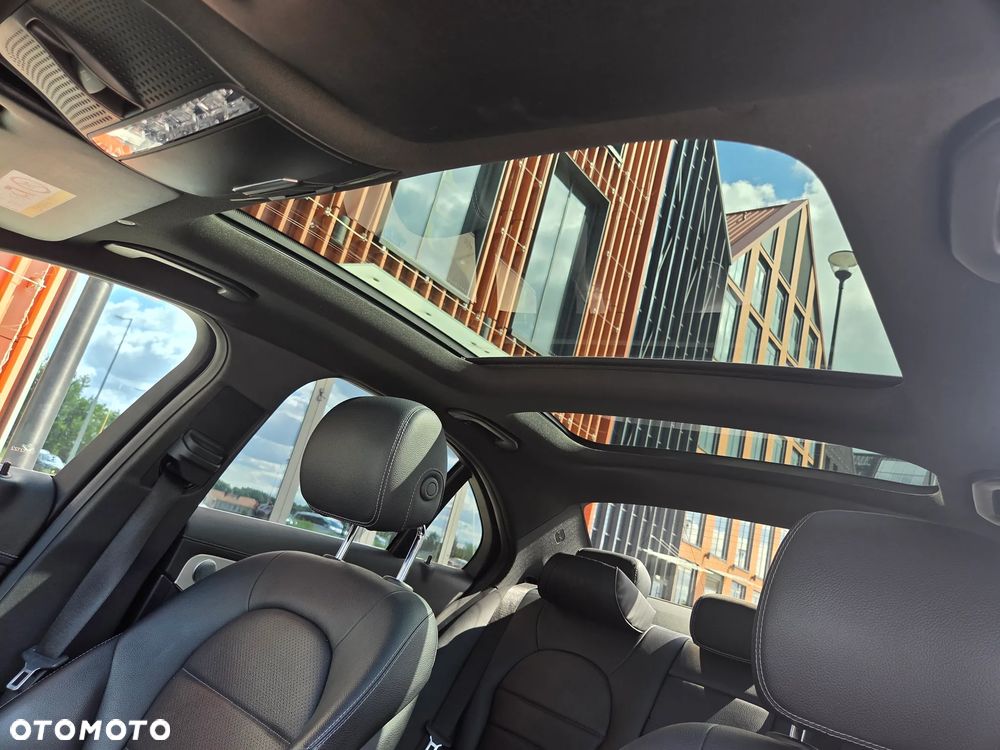 Mercedes-Benz Klasa C 220 d 4MATIC 9G-TRONIC - 10