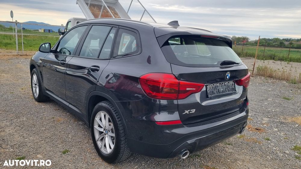 BMW X3 xDrive20d AT MHEV - 29