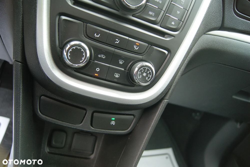 Opel Mokka 1.4 T Enjoy S&S - 33