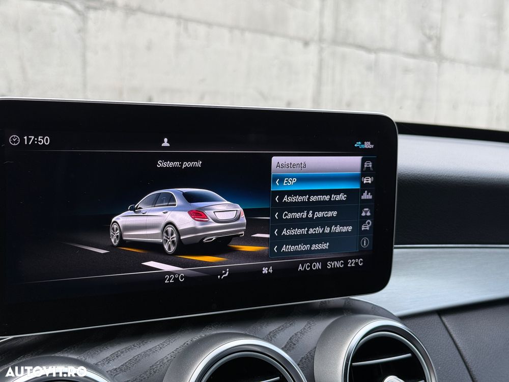 Mercedes-Benz C 220 d 4Matic 9G-TRONIC AMG Line - 11