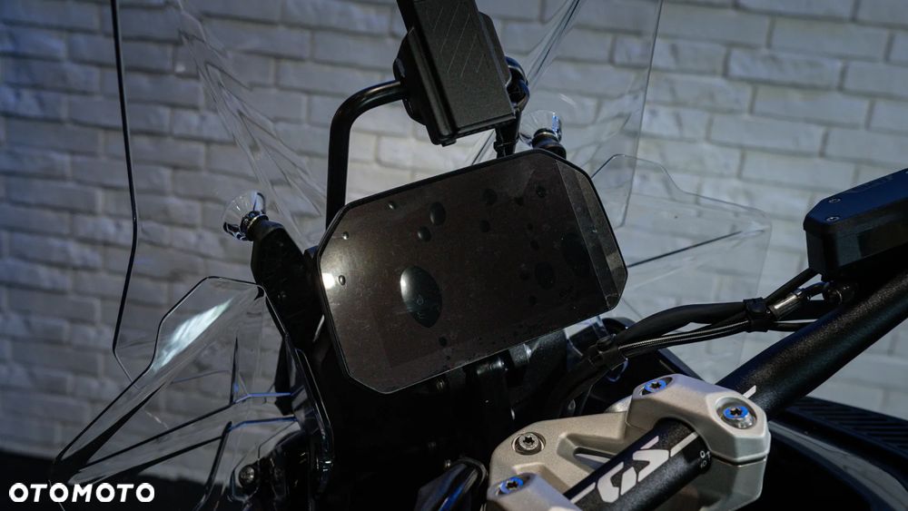 BMW R - 9
