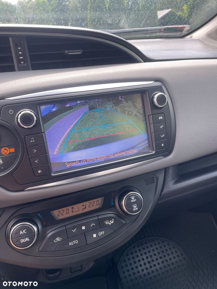 Toyota Yaris - 17