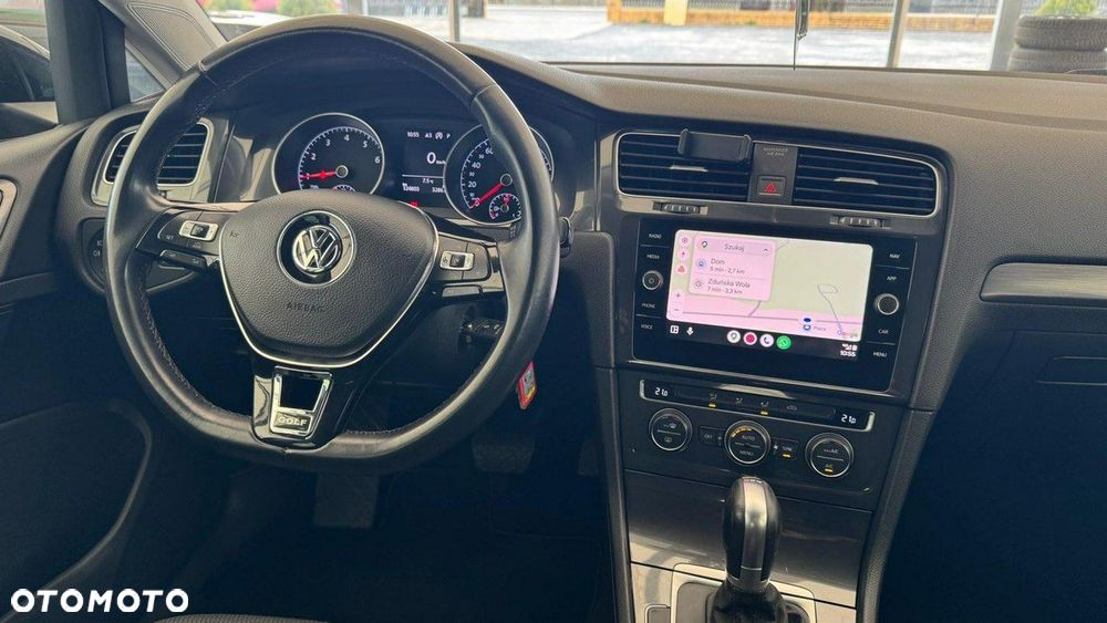 Volkswagen Golf 1.0 TSI (BlueMotion Technology) Trendline - 37
