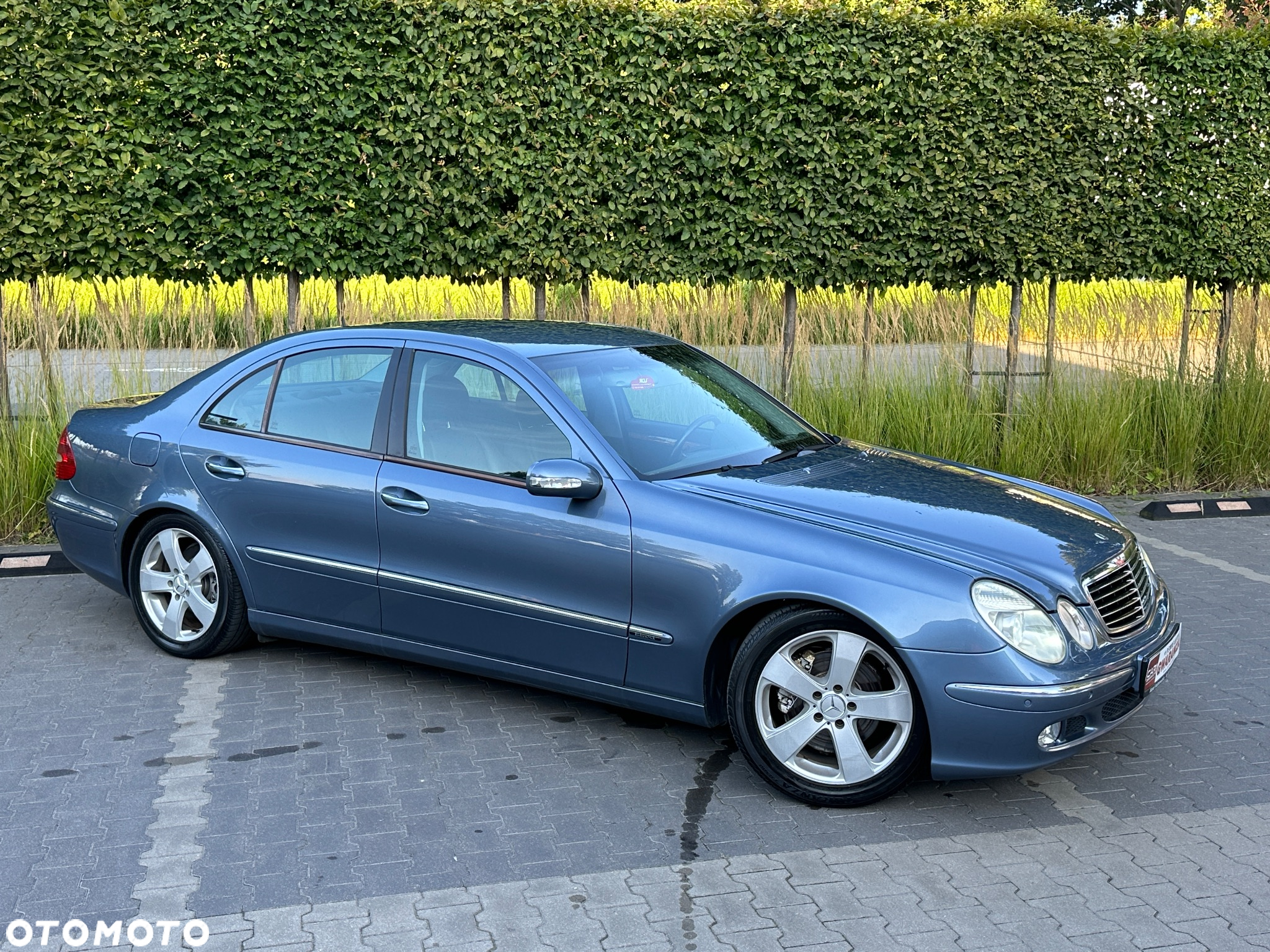 Mercedes-Benz Klasa E 320 4-Matic T Elegance - 19
