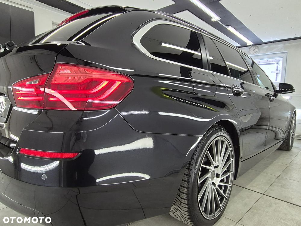 BMW Seria 5 518d - 11