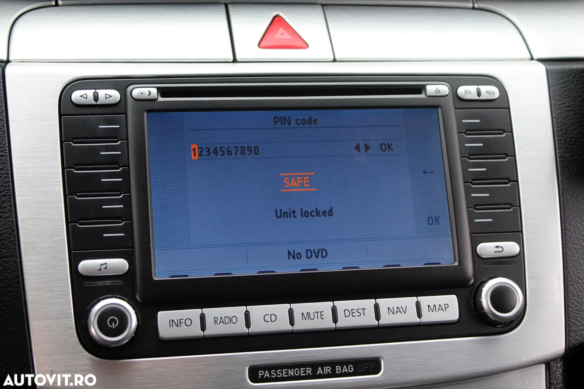 Volkswagen Passat Variant 2.0 Blue TDI DSG SCR Highline - 12